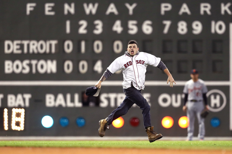 Illustration for article titled Chowdahead On The Field At Fenway Park Gets Blindsided By Security In The Outfield